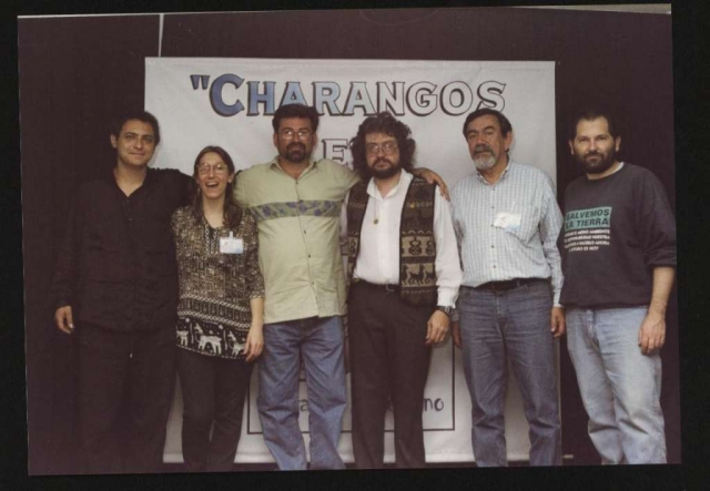 Charangos en Argentina 2001